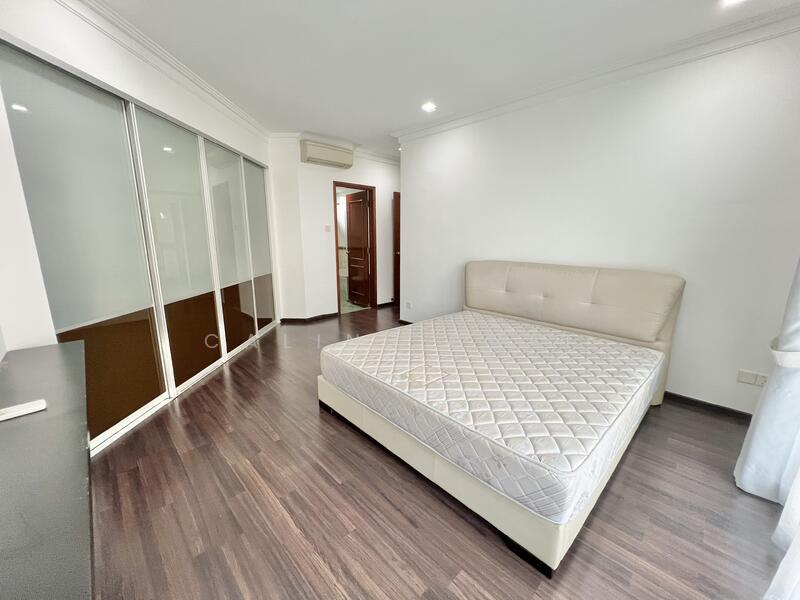 For Sale - Yew Mei Green