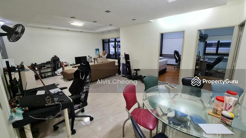 For Sale - 413 Sembawang Drive