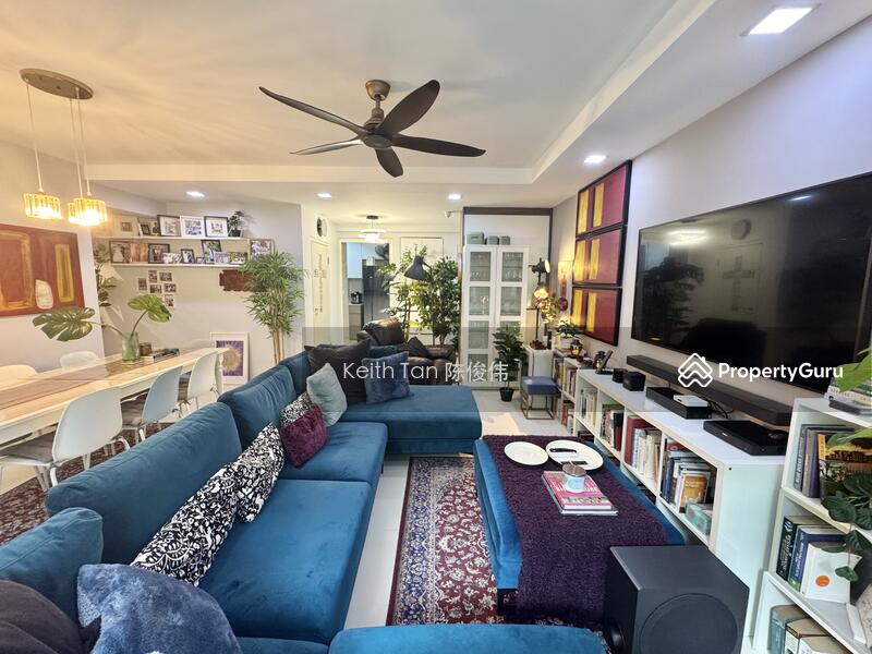 For Sale - 782D Woodlands Crescent