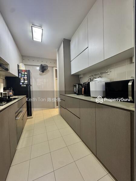 For Sale - 782D Woodlands Crescent