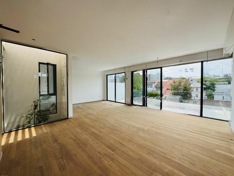 For Sale - Brand New Semi-D, 4 levels with Lift & swimming Pool, 6 bedrooms all ensuite