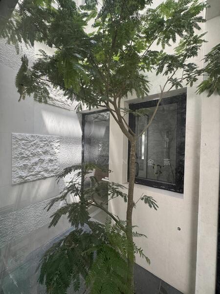 For Sale - Brand New Semi-D, 4 levels with Lift & swimming Pool, 6 bedrooms all ensuite