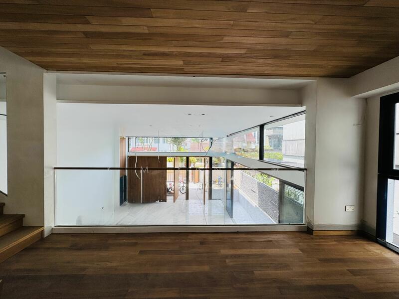 For Sale - Brand New Semi-D, 4 levels with Lift & swimming Pool, 6 bedrooms all ensuite