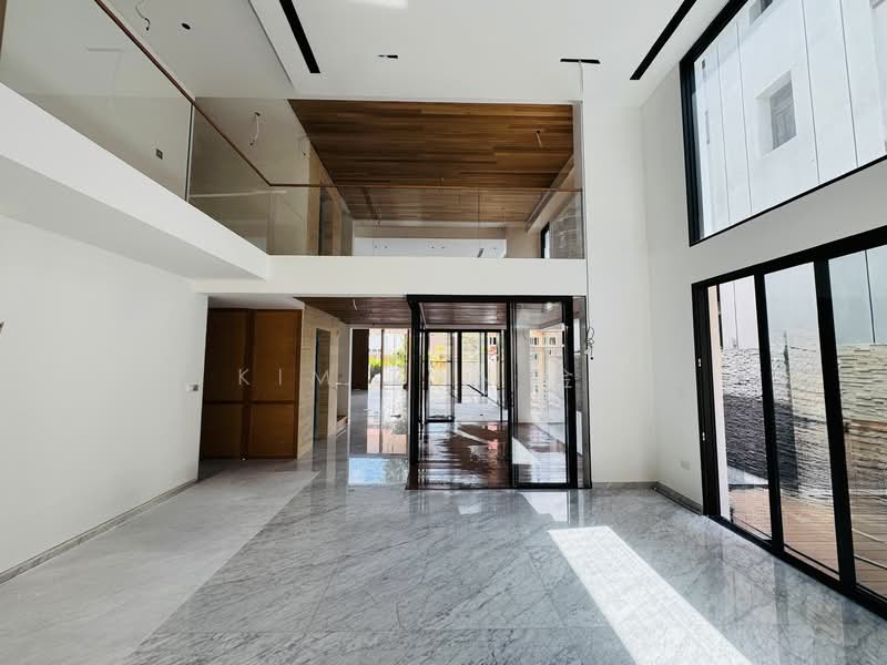 For Sale - Brand New Semi-D, 4 levels with Lift & swimming Pool, 6 bedrooms all ensuite