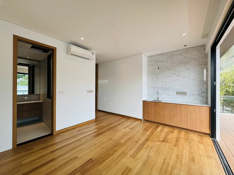 For Sale - Brand New Semi-D, 4 levels with Lift & swimming Pool, 6 bedrooms all ensuite