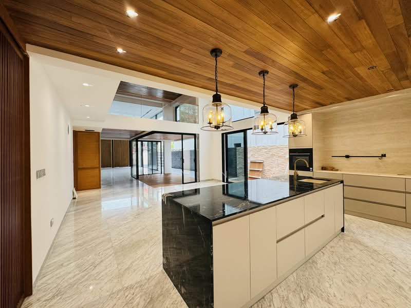 For Sale - Brand New Semi-D, 4 levels with Lift & swimming Pool, 6 bedrooms all ensuite