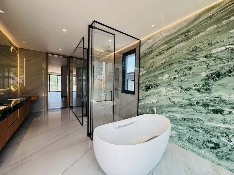 For Sale - Brand New Semi-D, 4 levels with Lift & swimming Pool, 6 bedrooms all ensuite