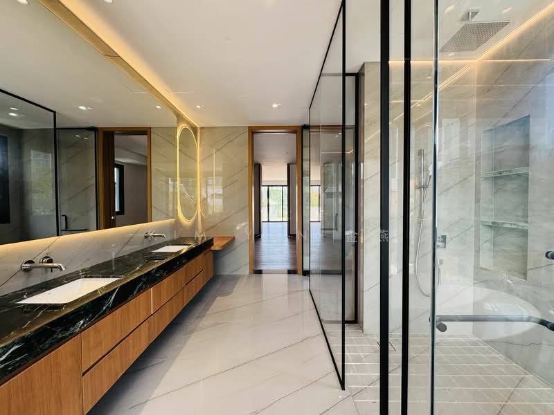 For Sale - Brand New Semi-D, 4 levels with Lift & swimming Pool, 6 bedrooms all ensuite