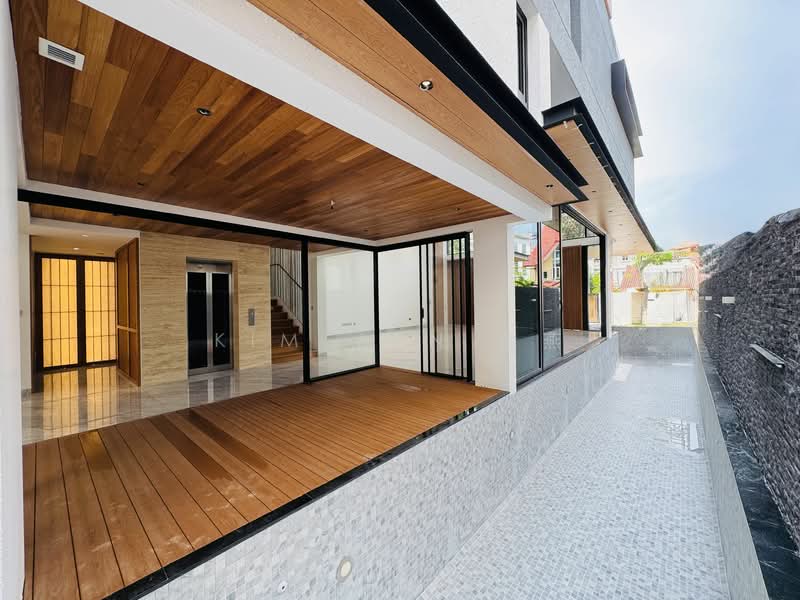 For Sale - Brand New Semi-D, 4 levels with Lift & swimming Pool, 6 bedrooms all ensuite