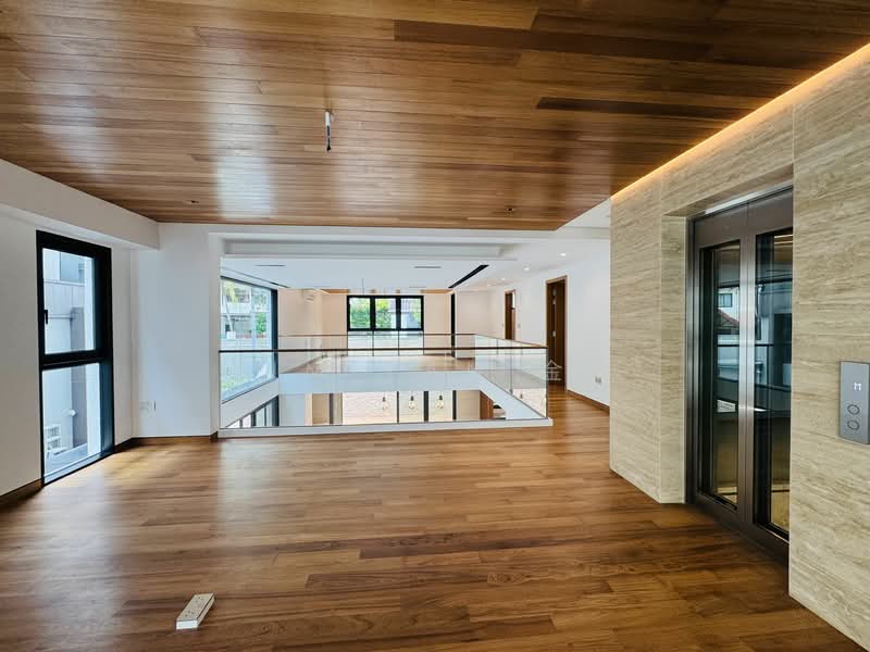 For Sale - Brand New Semi-D, 4 levels with Lift & swimming Pool, 6 bedrooms all ensuite