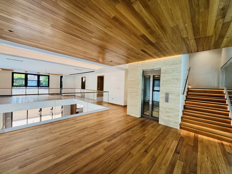 For Sale - Brand New Semi-D, 4 levels with Lift & swimming Pool, 6 bedrooms all ensuite