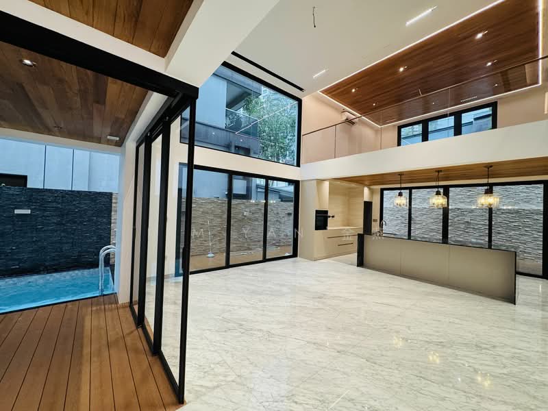For Sale - Brand New Semi-D, 4 levels with Lift & swimming Pool, 6 bedrooms all ensuite