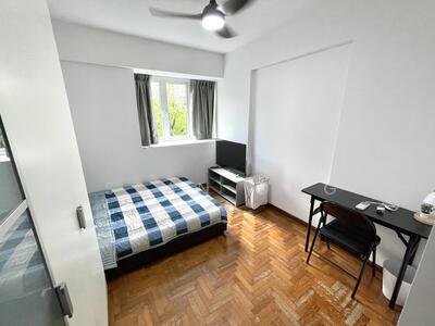 For Rent - The Warren