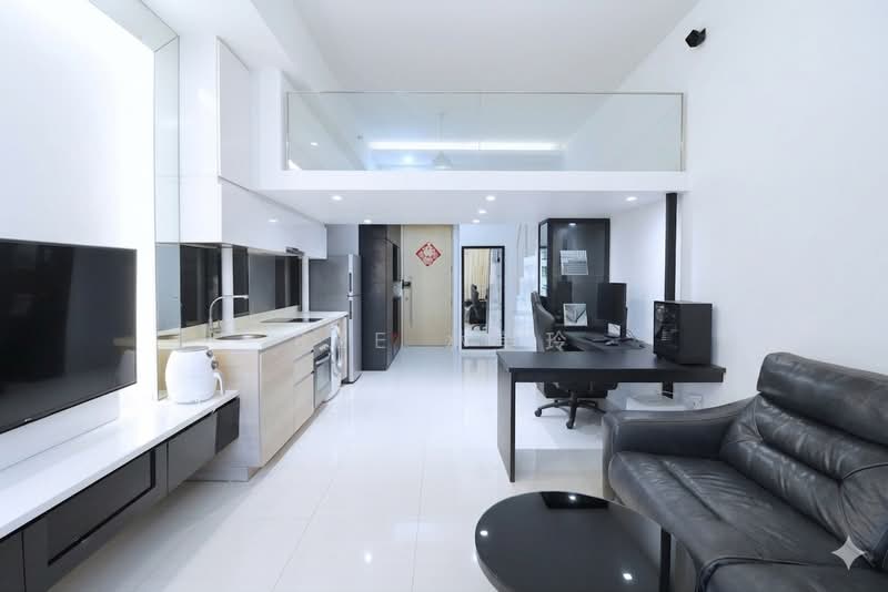 Boathouse Residences, 23 Upper Serangoon View, 1 Bedroom, 624 sqft, Condominium For Sale, by Bee 林美玲, 60119344 - Living Room - PropertyGuru.com.sg