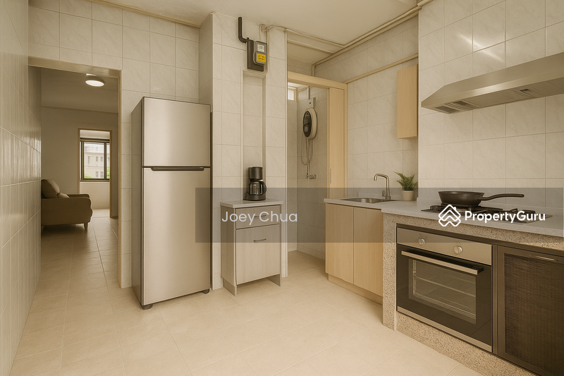 Kitchen (decluttered & virtually staged)
