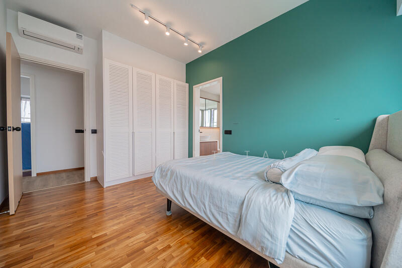 For Rent - Trevista