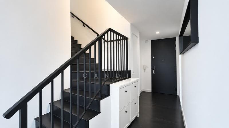 Village @ Pasir Panjang, 417 Pasir Panjang Road, Buona Vista / West Coast / Clementi New Town, 3 Bedrooms, 2,024 sqft, Condominium For Sale, by Candia Low, 60119450 - Stairway - PropertyGuru.com.sg