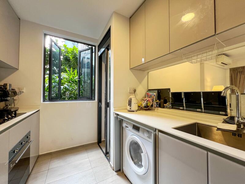For Rent - Parc Esta