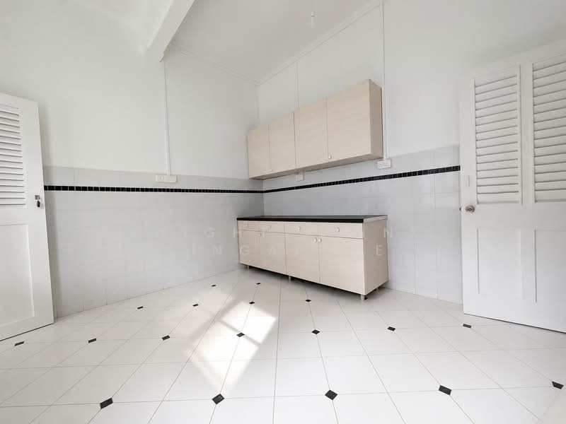 60 upavon Road #01, Singapore 507743, Upavon Road, 2 Bedrooms, 2,068 sqft, Terraced House For Rent, by Chris Cheng, 60119481 - Kitchen - PropertyGuru.com.sg