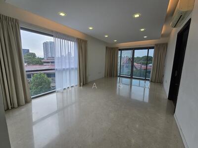 For Sale - Thomson Grand