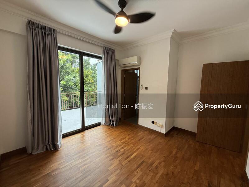 For Rent - ☘️ 5 BEDROOMS ❤️ NEWLY RENOVATED OPEN KITCHEN ☘️ PRESTIGE D11