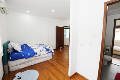For Rent - Kew Terrace