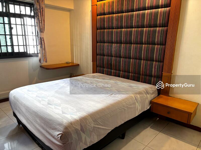For Sale - 331 Sembawang Close