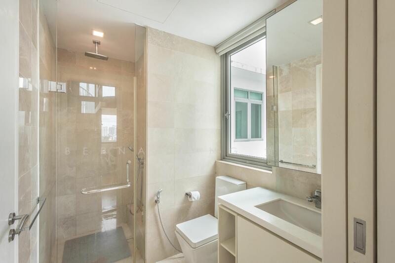 For Rent - Kingsford Hillview Peak