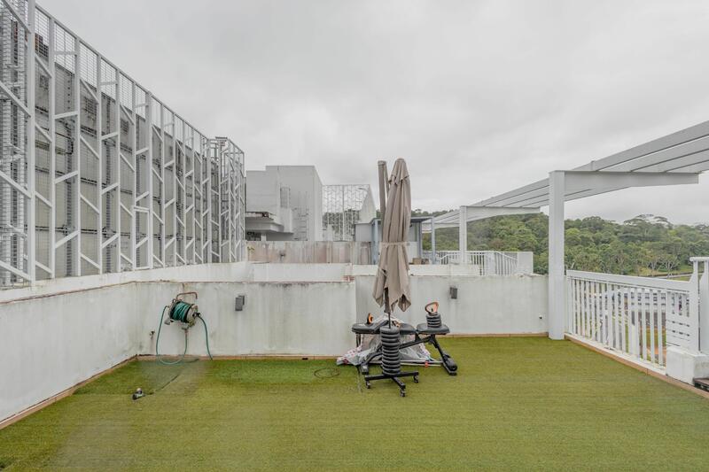 For Rent - Kingsford Hillview Peak