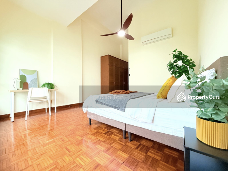 For Rent - Gold Coast Condo