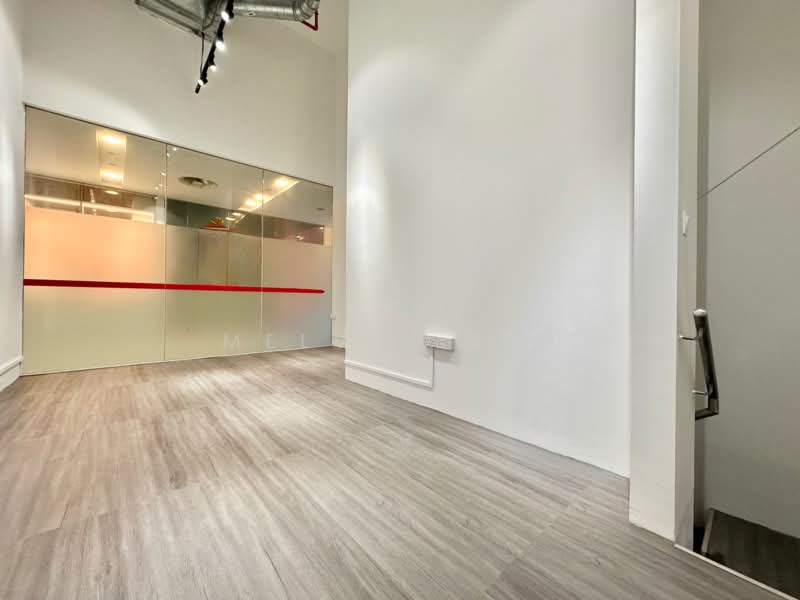 The MidTown, 1189 Upper Serangoon Road, Hougang / Punggol / Sengkang, 300 sqft, Mall Shop For Rent, by Melvin Sim, 60120488 - Interior - CommercialGuru.com.sg