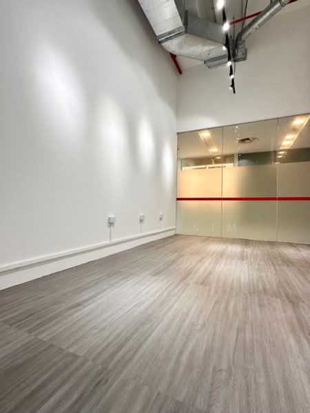 The MidTown, 1189 Upper Serangoon Road, Hougang / Punggol / Sengkang, 300 sqft, Mall Shop For Rent, by Melvin Sim, 60120488 - Interior - CommercialGuru.com.sg