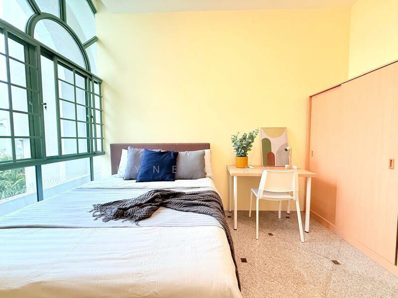 For Rent - Gold Coast Condo