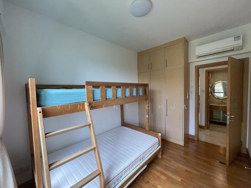For Rent - Water Place