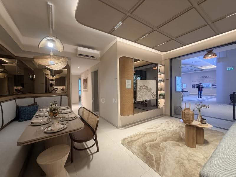 Bagnall Haus, 811 Upper East Coast Road, Bedok / Upper East Coast, 4 Bedrooms, 1,249 sqft, Condominium For Sale, by Evon Ng, 60120940 - Dining Room - PropertyGuru.com.sg