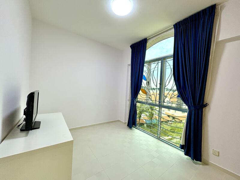 For Rent - Estella Gardens