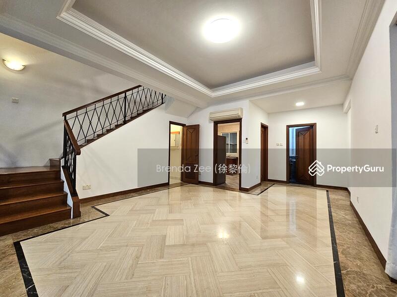 Semi-Detached for Sale in District 16