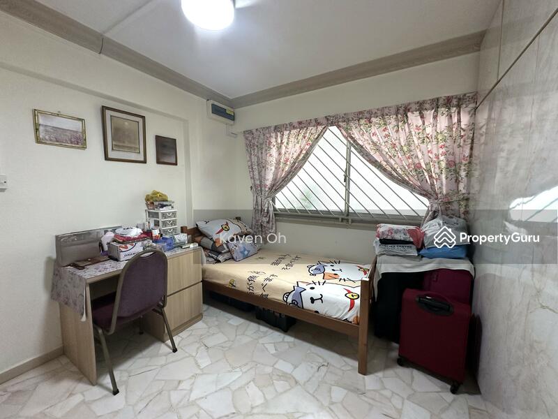 Bedroom at level 1