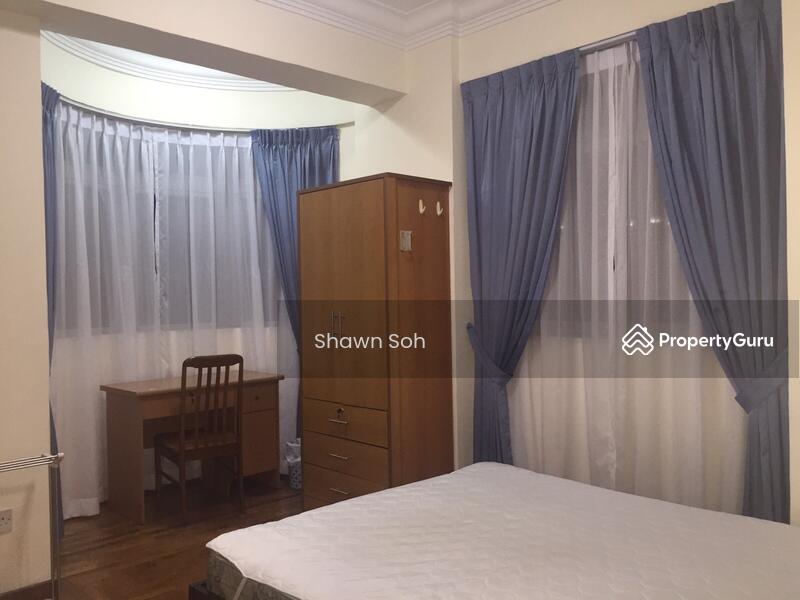 For Rent - La Crystal