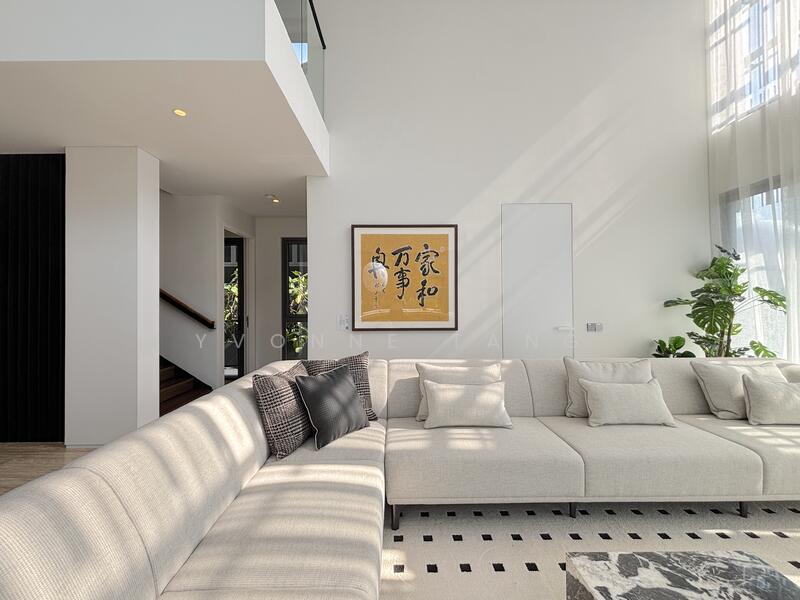 Interior design by Edmund Ng Architects