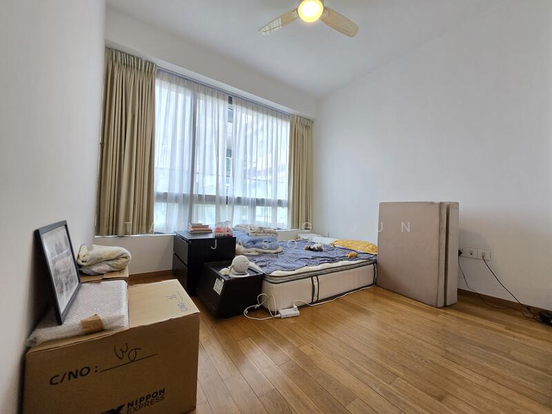 Concourse Skyline Condominium For Sale at S$ 2,380,000 | PropertyGuru Singapore