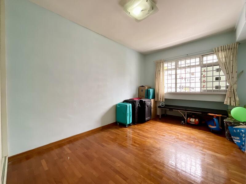 For Rent - 450G Tampines Street 42