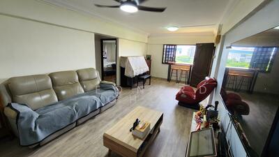 For Sale - 223 Ang Mo Kio Avenue 1