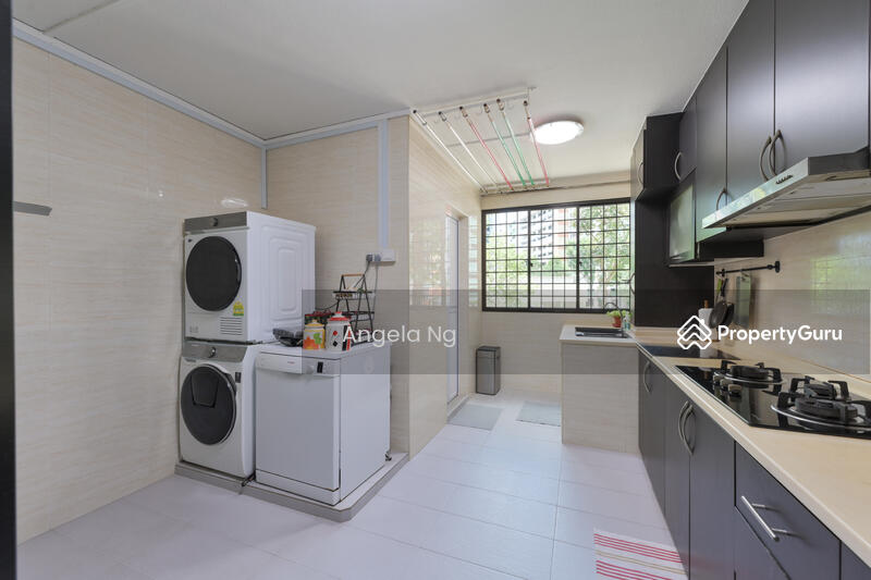 For Sale - 323 Yishun Central