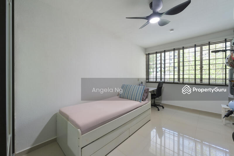 For Sale - 323 Yishun Central