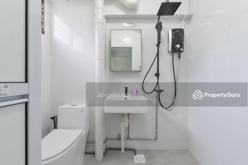 For Sale - 323 Yishun Central