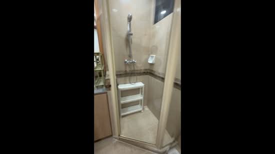 Less than 5 mins to SIM, Ngee Ann ,15 mins to NUS , King Albert MRT at your door step, Bukit Timah Road, Room Rental, 100 sqft, Condominium For Rent, by Elaine Chng, 60121402 - PropertyGuru.com.sg