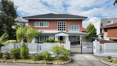 For Sale - Charming 7+1 Room Bungalow with Wide Frontage @ Seletar Hills
