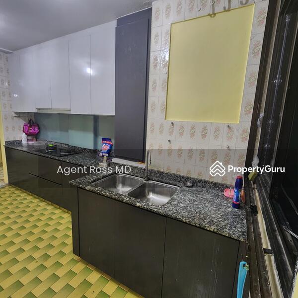 For Sale - 21 Eunos Crescent