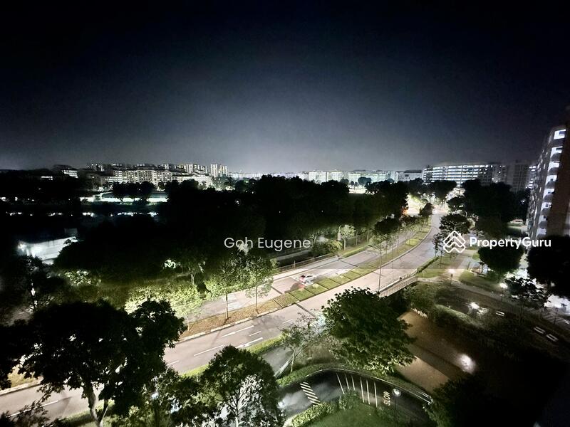 For Sale - 348A Yishun Avenue 11